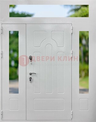 Белая стальная дверь порошок со стеклом и фрамугами ДФГ-11 в Архангельске