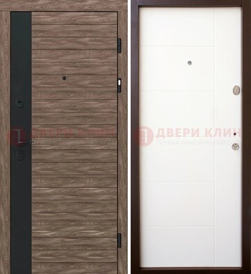 Коричневая входная дверь с черной вставкой МДФ ДМ-239 в Архангельске