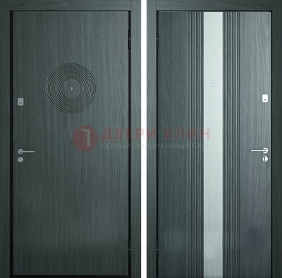 Темная железная дверь с МДФ и декоративной вставкой ДМ-25 в Воронеже