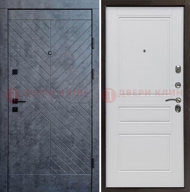 Серая металлическая дверь с декоративной МДФ ДМ-439 в Архангельске