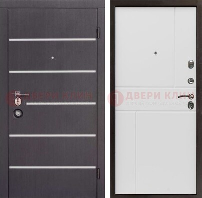Темная стальная дверь с белыми вставками с МДФ ДМ-482 в Архангельске