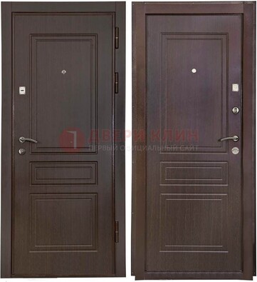 Антивандальная коричневая железная дверь с МДФ ДМ-61 в Архангельске