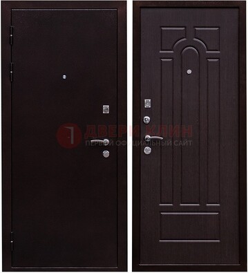 Черная стальная дверь с порошковым покрытием ДП-35 в Архангельске