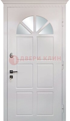 Светлая железная дверь со стеклом ДС-29 в Архангельске