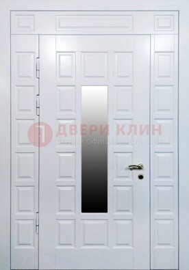 Белая входная дверь с МДФ панелью и стеклом ДС-56 в Архангельске