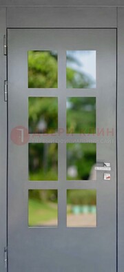 Серая металлическая дверь со стеклом ДС-78 в Архангельске