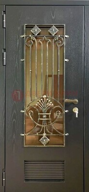 Одностворчатая железная дверь со стеклом и ковкой для дома ДСК-101 