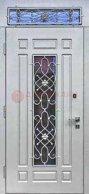 Белая железная дверь с виноритом и фрамугой ДВТ-12 в Архангельске