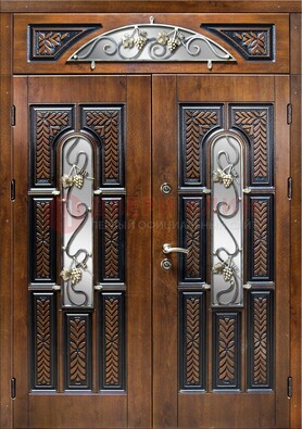 Входная двухстворчатая дверь с виноритом и ковкой ДВТ-183 в Архангельске